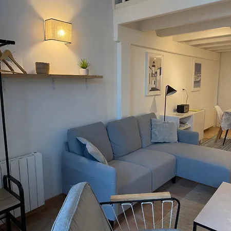 Hom'yeu * Port-Joinville